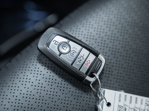 Certified 2025 Ford F150 Lariat w/ Equipment Group 502A High image 52