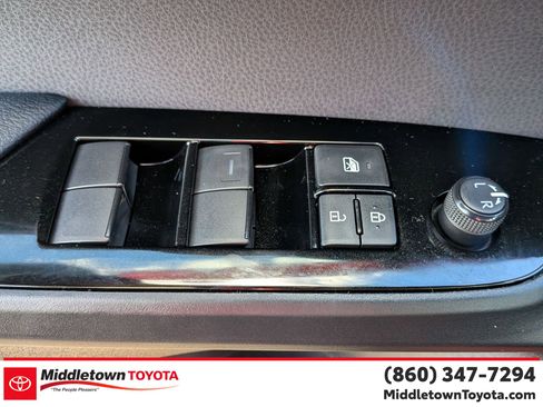 Certified 2021 Toyota Prius Prime Limited image 12