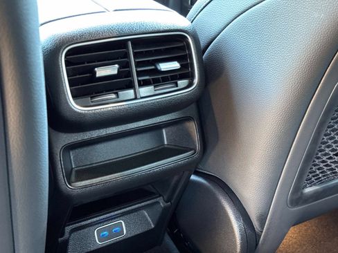 Used 2025 Mercedes-Benz GLE 350 4MATIC image 14