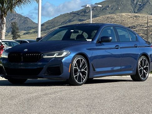 Used 2023 BMW 530i w/ M Sport Package RWD image 7