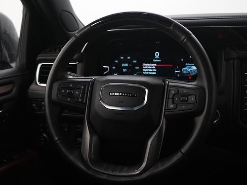 Used 2024 GMC Yukon Denali Ultimate AWD/4WD image 17
