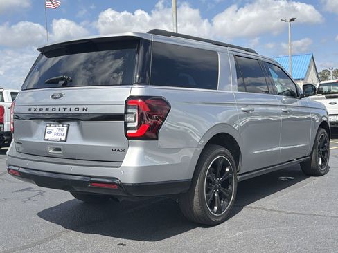 Certified 2022 Ford Expedition Max Limited image 38