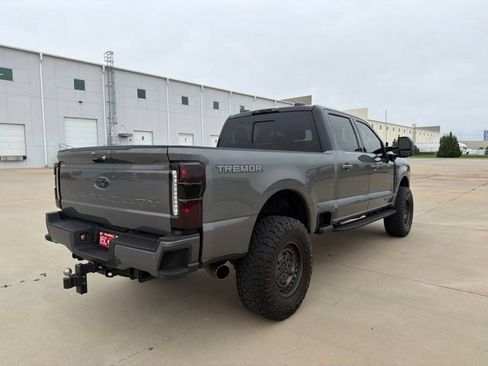 Used 2024 Ford F350 Lariat w/ Lariat Ultimate Package AWD/4WD image 6