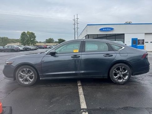 Used 2024 Honda Accord EX image 5
