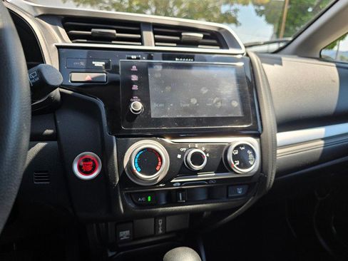 Used 2019 Honda Fit EX image 36