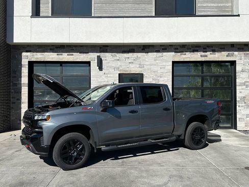 Used 2021 Chevrolet Silverado 1500 LT Trail Boss w/ Bed Protection Package AWD/4WD image 20