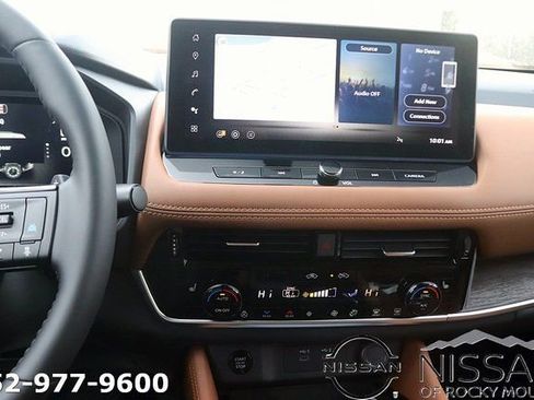 New 2026 Nissan Rogue Platinum w/ Platinum Premium Package AWD/4WD image 20
