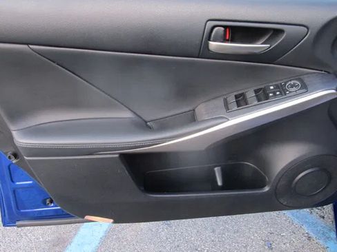 Used 2020 Lexus IS 300 F Sport w/ F Sport Package AWD/4WD image 15