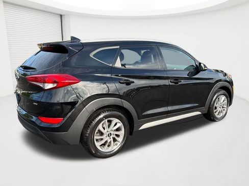 Used 2017 Hyundai Tucson SE Plus AWD/4WD image 5