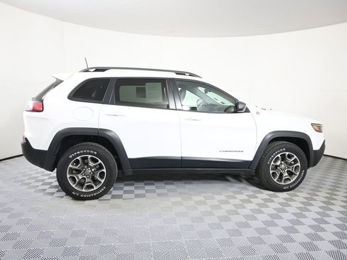 Used 2020 Jeep Cherokee Trailhawk w/ Cold Weather Group image 7