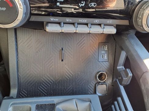 Used 2025 Toyota 4Runner SR5 image 21