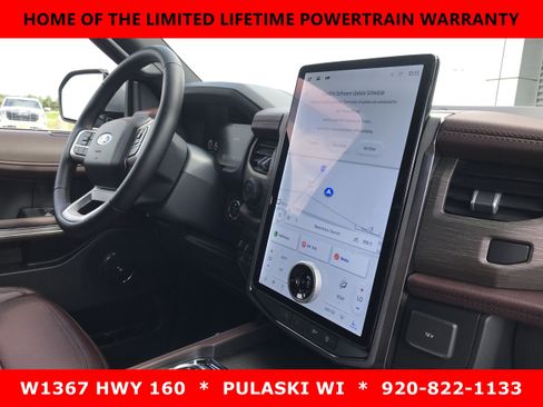 Used 2023 Ford Expedition Limited AWD/4WD image 7