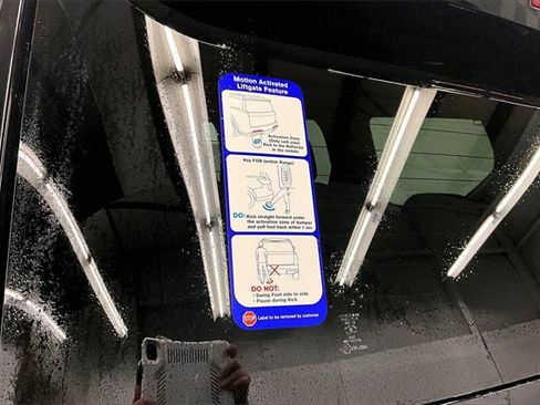 New 2026 Nissan Armada Platinum image 18