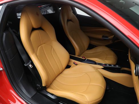 Certified 2020 Ferrari F8 Tributo image 18