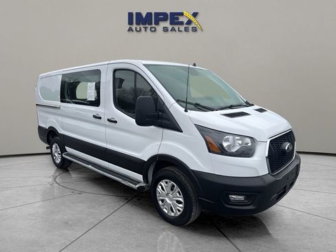 Used 2024 Ford Transit 250 Low Roof w/ Exterior Upgrade Package image 7