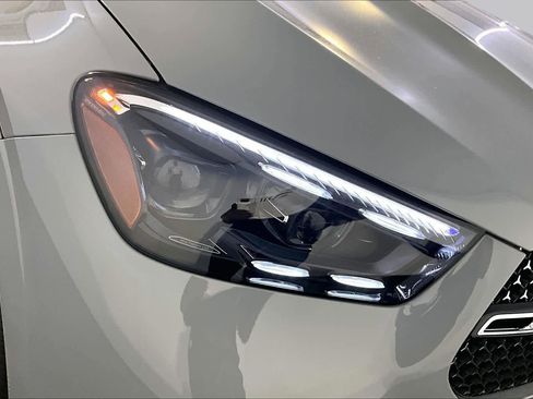 New 2026 Mercedes-Benz GLE 580 4MATIC image 16