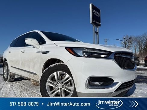 Used 2021 Buick Enclave Essence image 1