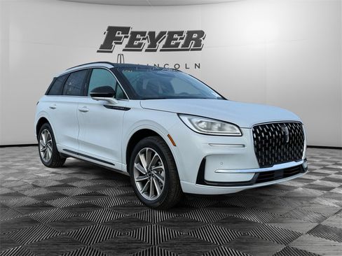 Used 2025 Lincoln Corsair Grand Touring w/ Equipment Group 302A image 7