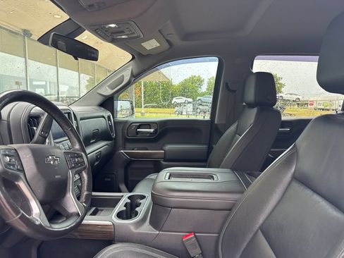 Used 2019 Chevrolet Silverado 1500 RST AWD/4WD image 10