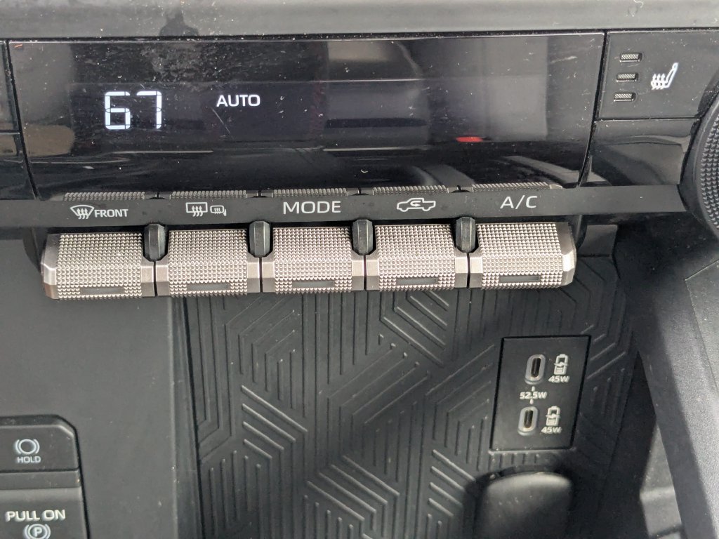 Used 2025 Toyota Tacoma TRD Off-Road AWD/4WD image 42