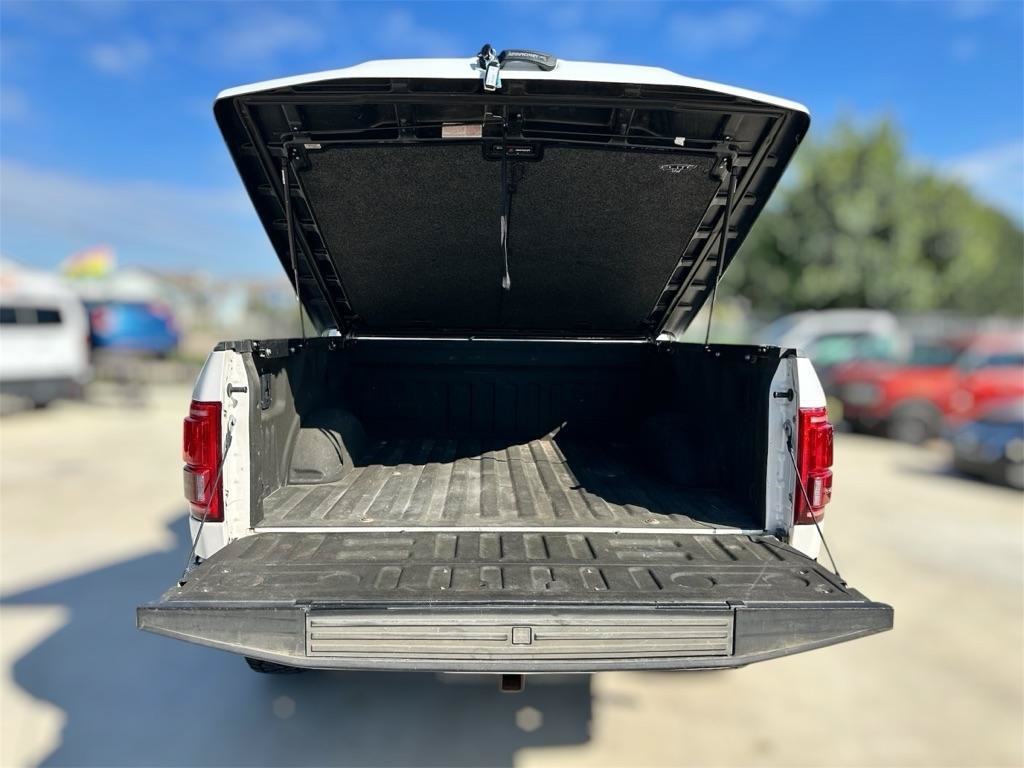 Used 2017 Ford F150 Lariat AWD/4WD image 11