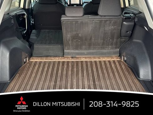 Used 2022 Toyota RAV4 LE AWD/4WD image 17