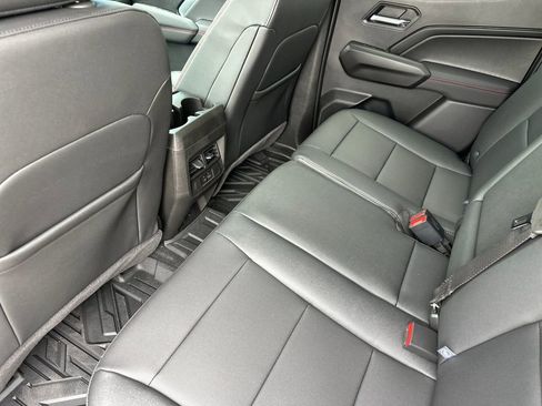 New 2026 Chevrolet Colorado Z71 w/ Technology Package image 11