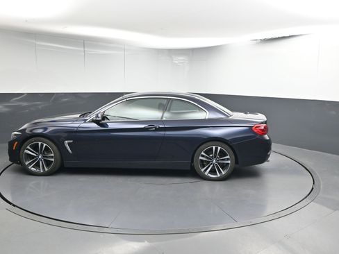 Used 2018 BMW 430i Convertible image 2