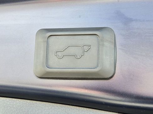 Used 2025 Toyota RAV4 XLE Premium w/ Weather Package image 11