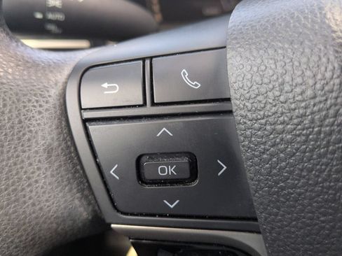 Used 2025 Toyota Camry LE FWD image 20