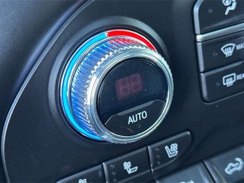 Used 2023 GMC Sierra 3500 Denali w/ Denali Black Diamond Edition image 29