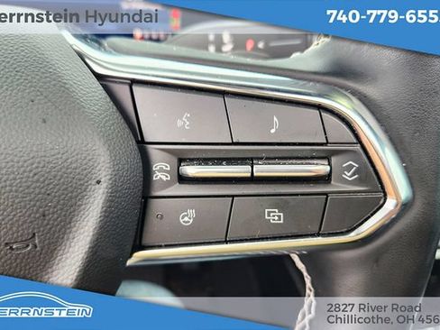 Used 2026 Chevrolet Traverse LT w/ Sun and Wheel Package AWD/4WD image 18