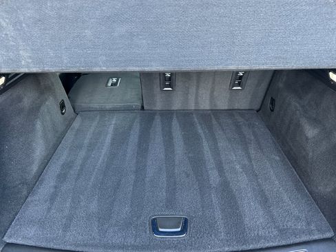 Certified 2023 Cadillac XT4 Premium Luxury w/ Technology Package image 19