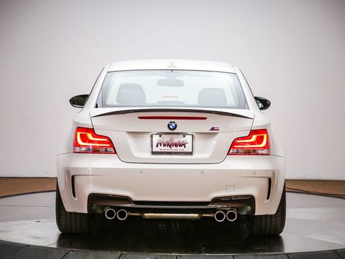 Used 2011 BMW 1 Series M RWD image 4