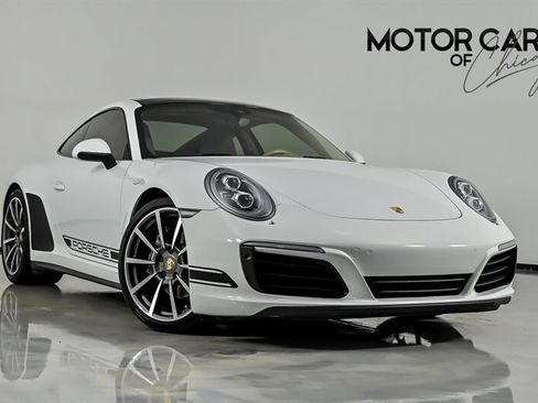 Used 2017 Porsche 911 Carrera 4 AWD/4WD image 1