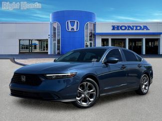 Used 2023 Honda Accord EX video 2