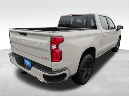 New 2026 Chevrolet Silverado 1500 RST w/ Z71 Off-Road Package AWD/4WD image 6