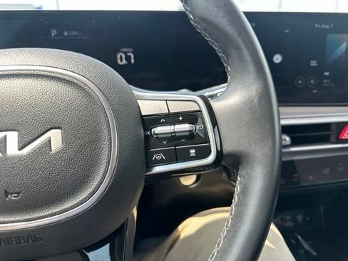 Used 2025 Kia Sorento S w/ Panoramic Sunroof Package FWD image 42