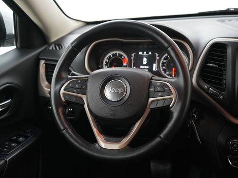 Used 2016 Jeep Cherokee Latitude w/ Safety/Convenience Group image 14