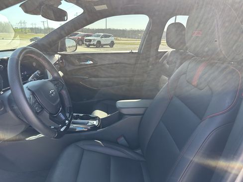 Used 2024 Chevrolet Trax RS w/ Driver Confidence Package image 13