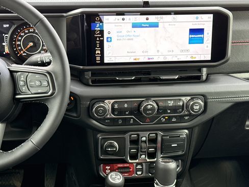 New 2026 Jeep Gladiator Rubicon image 24