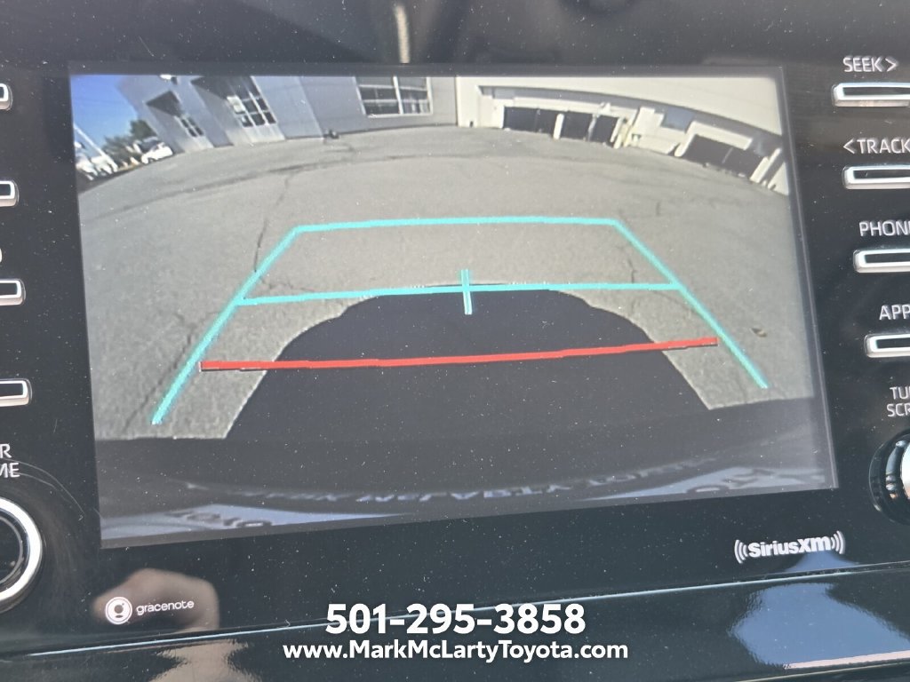 Used 2022 Toyota Camry SE FWD image 18