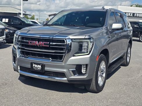 Used 2024 GMC Yukon SLT w/ SLT Luxury Package RWD image 2