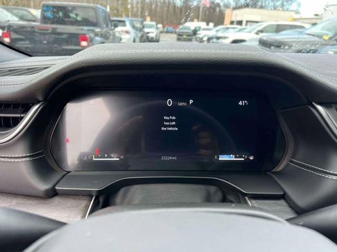 Certified 2024 Jeep Grand Cherokee Limited w/ Black Appearance Package image 29