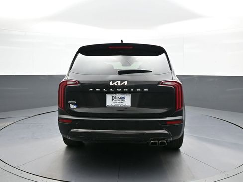 Certified 2022 Kia Telluride SX w/ SX Prestige Package AWD/4WD image 7