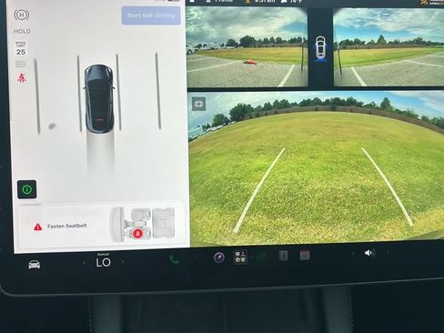 Used 2024 Tesla Model Y Long Range AWD/4WD image 23