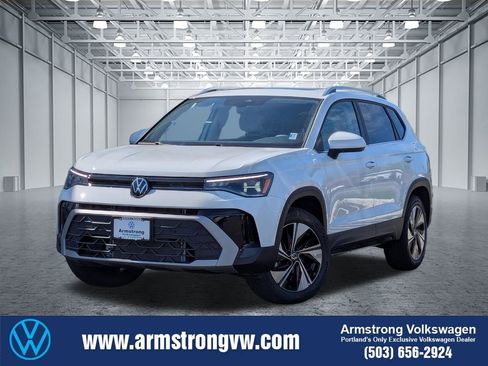 New 2026 Volkswagen Taos SE image 1