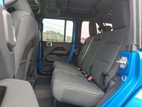 New 2025 Jeep Wrangler Sahara image 5