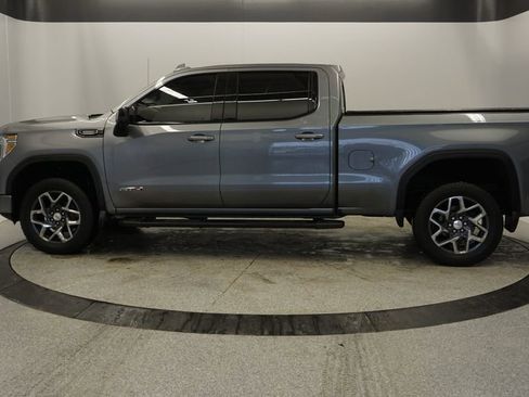 Used 2020 GMC Sierra 1500 AT4 w/ AT4 Premium Package image 3