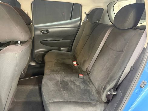 Used 2014 Nissan Leaf SV image 21
